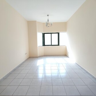 2 BR Apartment For Rent in Al Rayyan Complex Cover Image