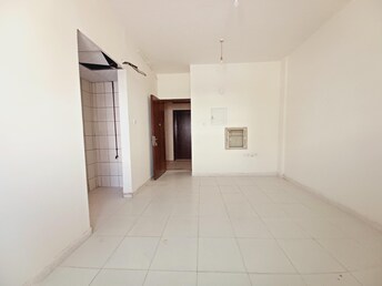 Muwaileh Building Apartment for Rent, Muwaileh, Sharjah