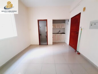 Studio Apartment For Rent in Muwaileh Building