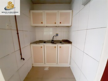 Studio Apartment For Rent in Muwaileh Building