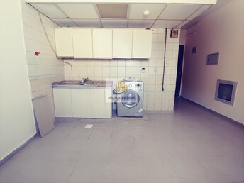 Studio Apartment For Rent in Muwaileh