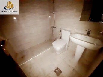 1 BR Apartment For Rent in Muwaileh Building