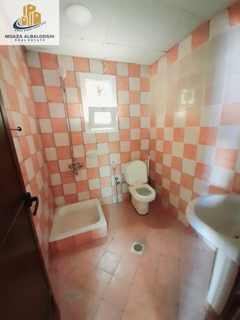 Studio Apartment For Rent in Muwaileh Building