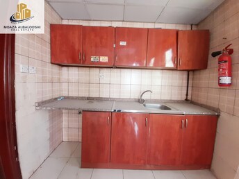 Studio Apartment For Rent in Muwaileh Building