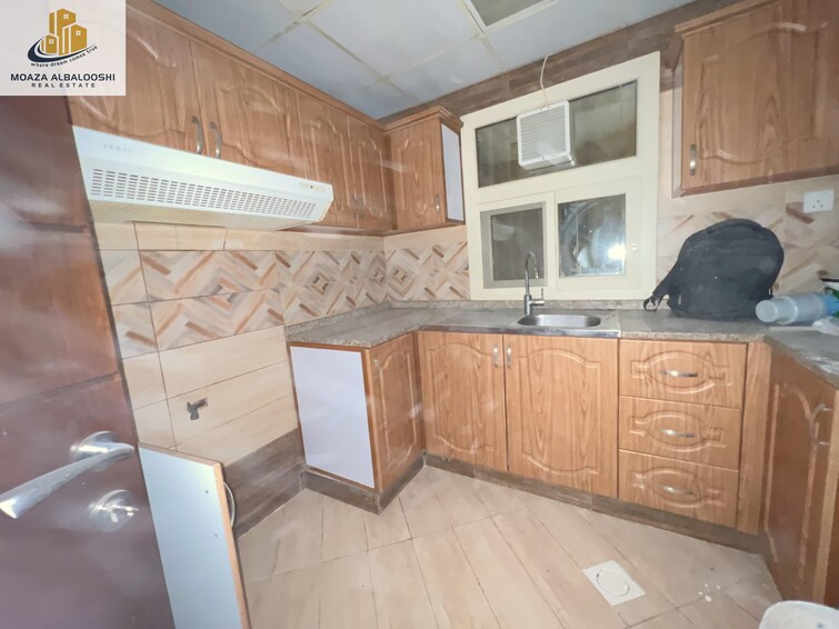 5208 Muweilah Building Apartment for Rent, Muwailih Commercial, Sharjah