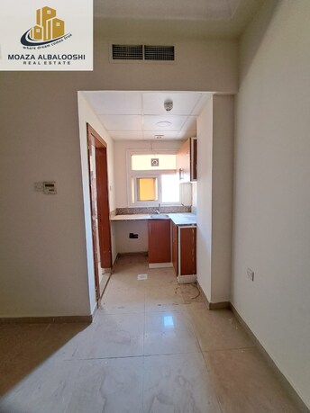 Studio Apartment For Rent in Muwaileh Building
