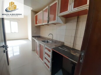 Studio Apartment For Rent in Muwaileh Building