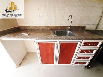 Studio Apartment For Rent in Muwaileh Building