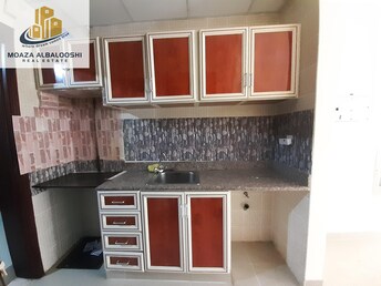 Studio Apartment For Rent in Muwaileh Building