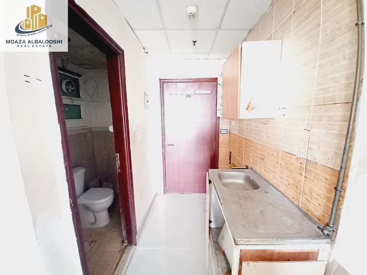 5208 Muweilah Building Apartment for Rent, Muwailih Commercial, Sharjah