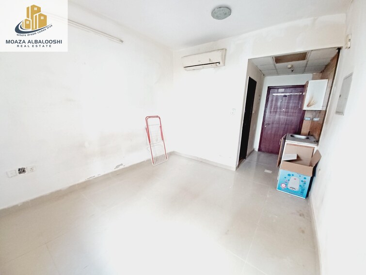 5208 Muweilah Building Apartment for Rent, Muwailih Commercial, Sharjah
