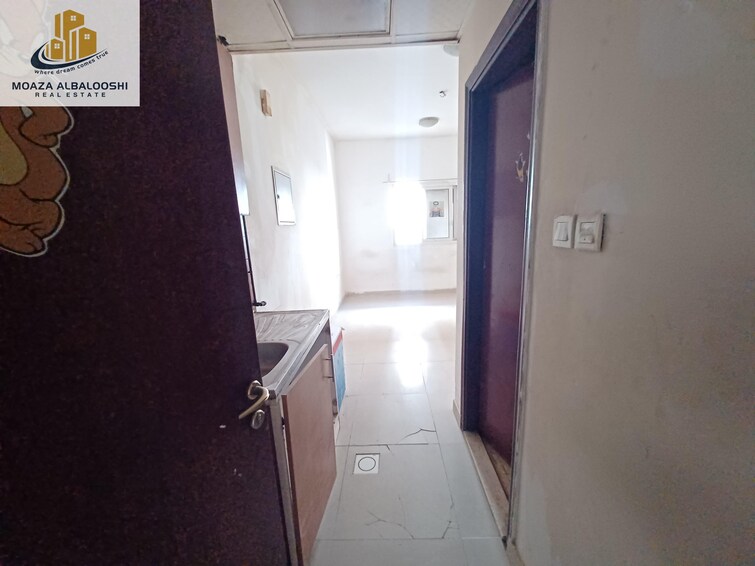 5208 Muweilah Building Apartment for Rent, Muwailih Commercial, Sharjah