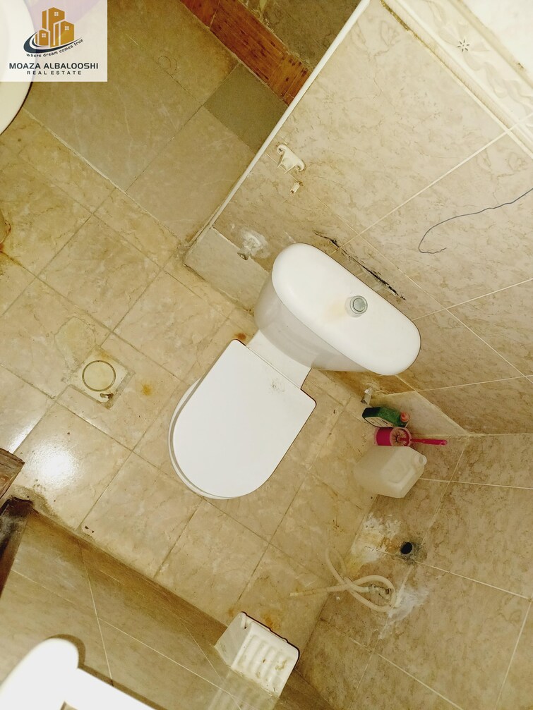 5208 Muweilah Building Apartment for Rent, Muwailih Commercial, Sharjah