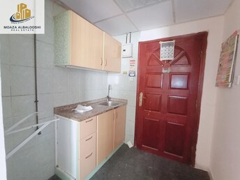 Studio Apartment For Rent in Muwaileh Building