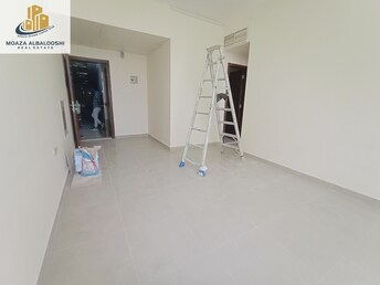 1 BR Apartment For Rent in Muwaileh Building