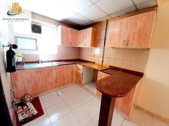 Studio Apartment For Rent in Muwaileh Building