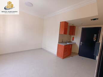 Studio Apartment For Rent in Muwaileh Building