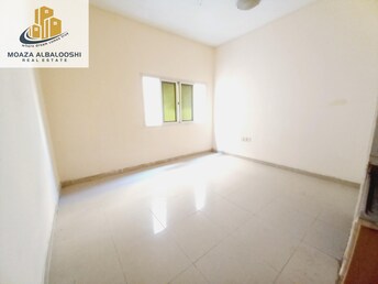 Studio Apartment For Rent in Muwaileh Building