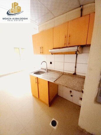 Studio Apartment For Rent in Muwaileh Building