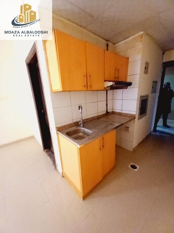 Studio Apartment For Rent in Muwaileh Building