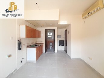 Studio Apartment For Rent in Muwaileh Building