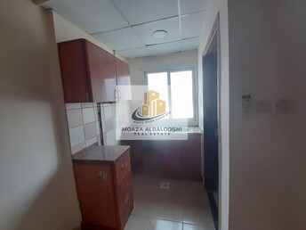 Studio Apartment For Rent in Muwaileh Building