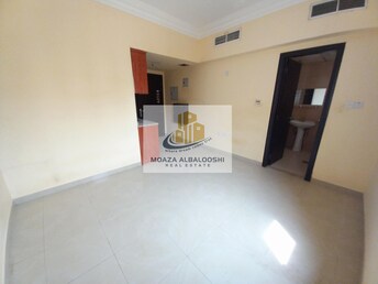 Studio Apartment For Rent in Muwaileh Building