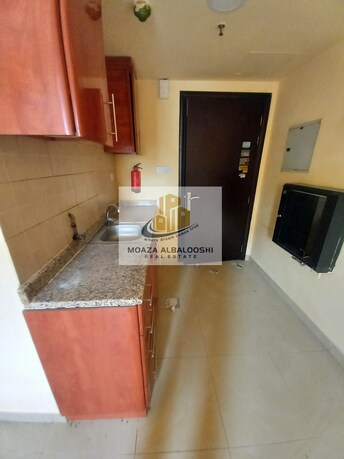 Studio Apartment For Rent in Muwaileh Building