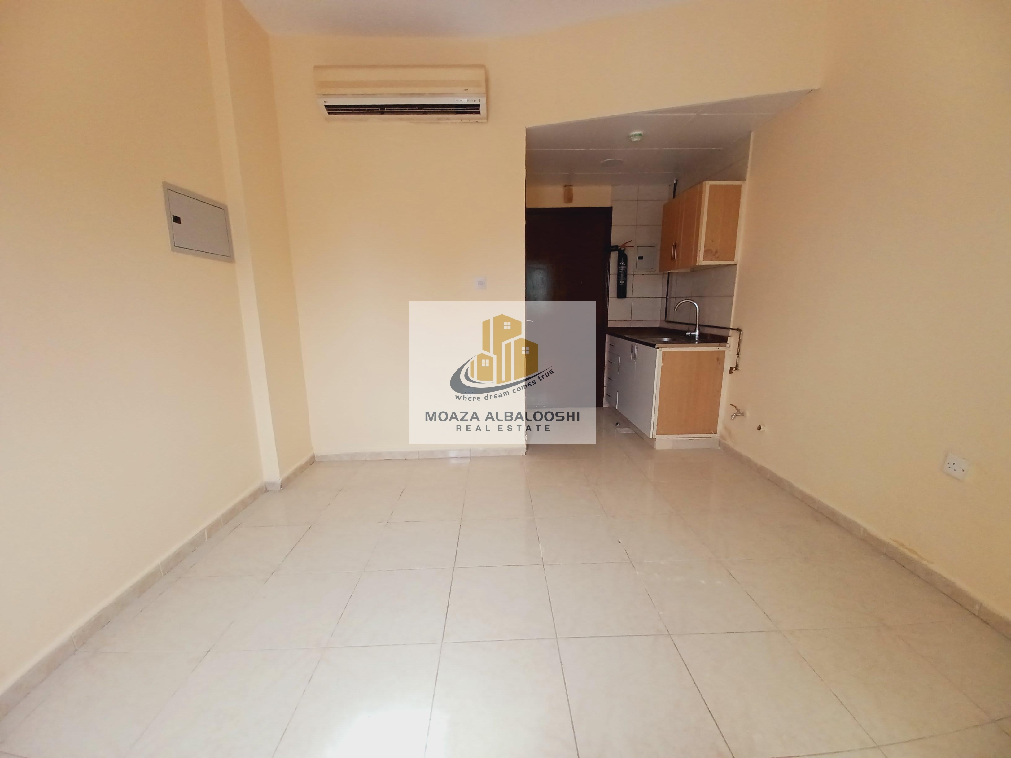 Muwaileh Building Apartment for Rent, Muwaileh, Sharjah