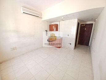 Muwaileh Building Apartment for Rent, Muwaileh, Sharjah