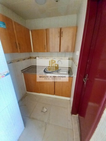 Studio Apartment For Rent in Muwaileh Building