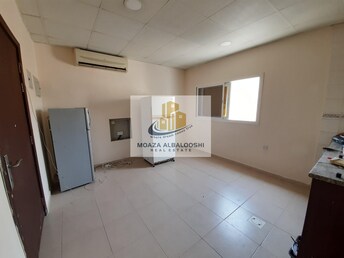 Studio Apartment For Rent in Muwaileh Building