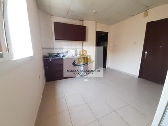 Studio Apartment For Rent in Muwaileh Building