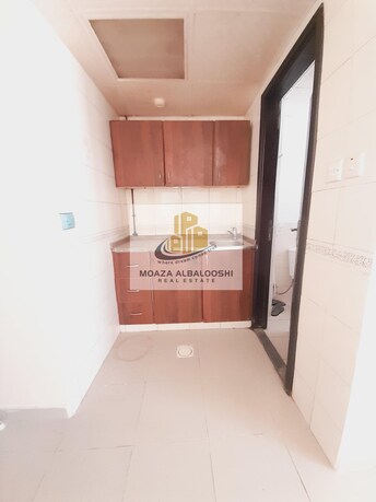 Studio Apartment For Rent in Muwaileh Building