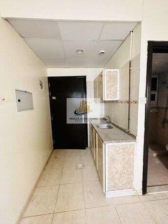 Studio Apartment For Rent in Muwaileh Building