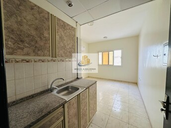 Studio Apartment For Rent in Muwaileh Building