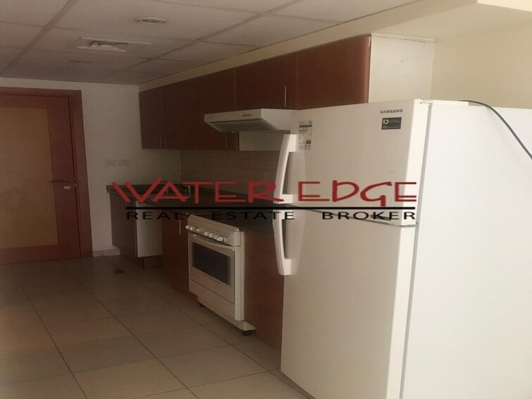 Al Ghozlan Apartment for Sale, The Greens, Dubai