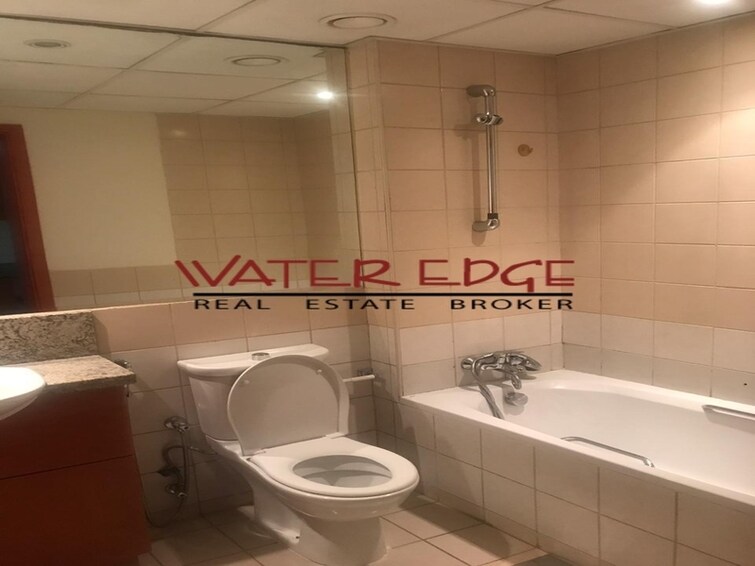 Al Ghozlan Apartment for Sale, The Greens, Dubai