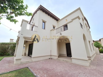 6 BR Villa For Rent in Rosa Cover Image