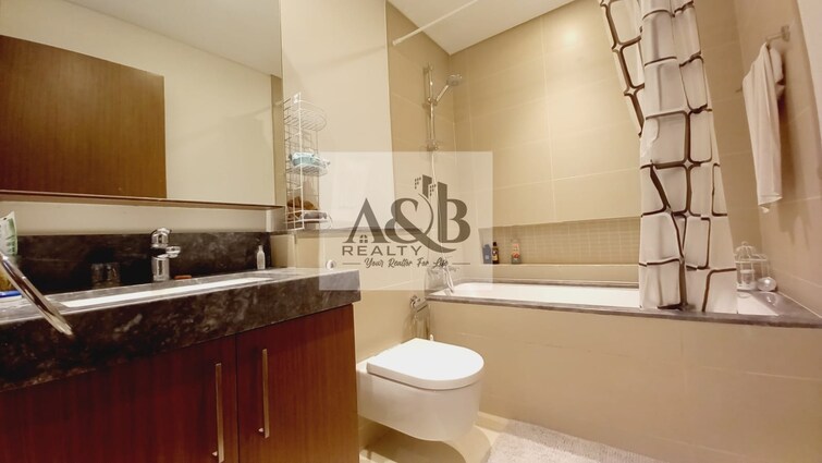 5242 Towers Apartment for Rent, Dubai Marina, Dubai