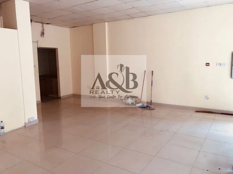  Retail Shop for Rent, International City, Dubai