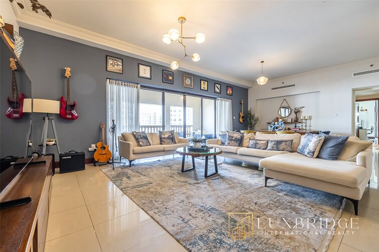 Golden Mile Apartment for Sale, Palm Jumeirah, Dubai