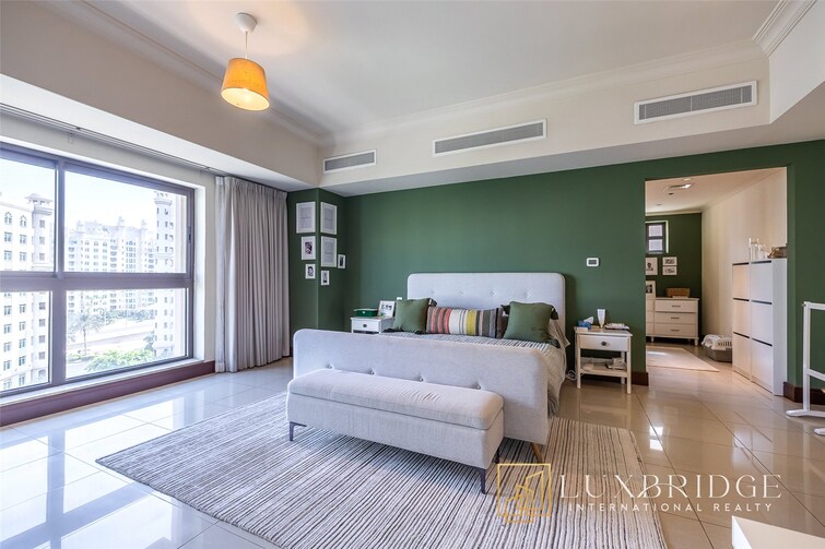 Golden Mile Apartment for Sale, Palm Jumeirah, Dubai