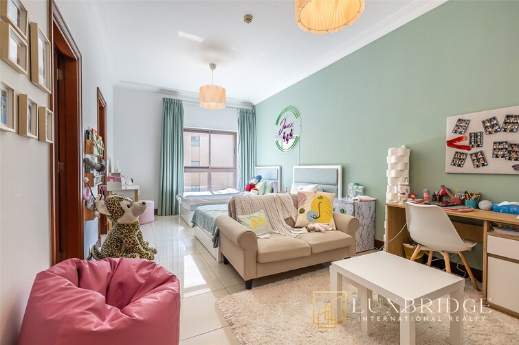 Golden Mile Apartment for Sale, Palm Jumeirah, Dubai