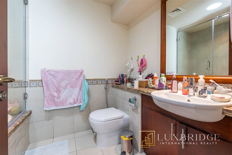 Golden Mile Apartment for Sale, Palm Jumeirah, Dubai