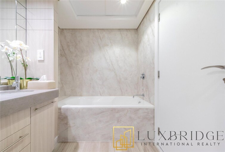 Burj Views Apartment for Rent, Downtown Dubai, Dubai