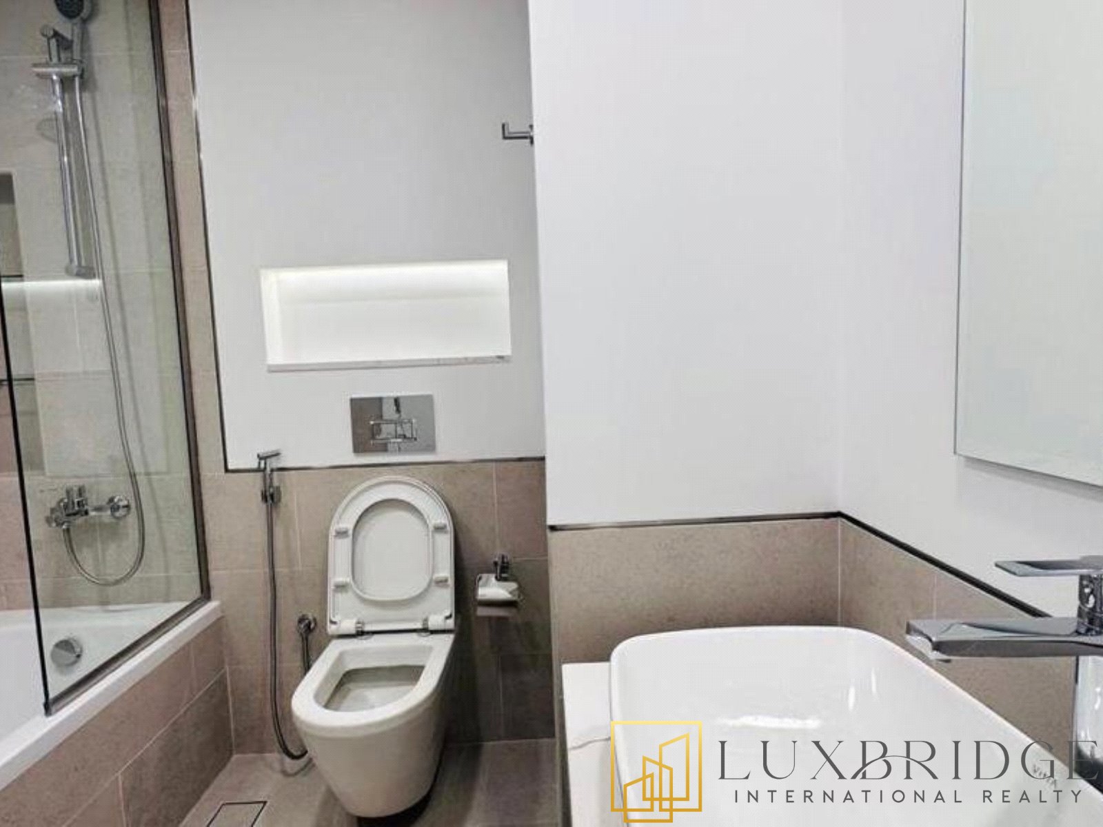 2 Bedroom 1098 Sq.Ft. Apartment for Sale in Umm Suqeim, Dubai - 6333100 photo 6