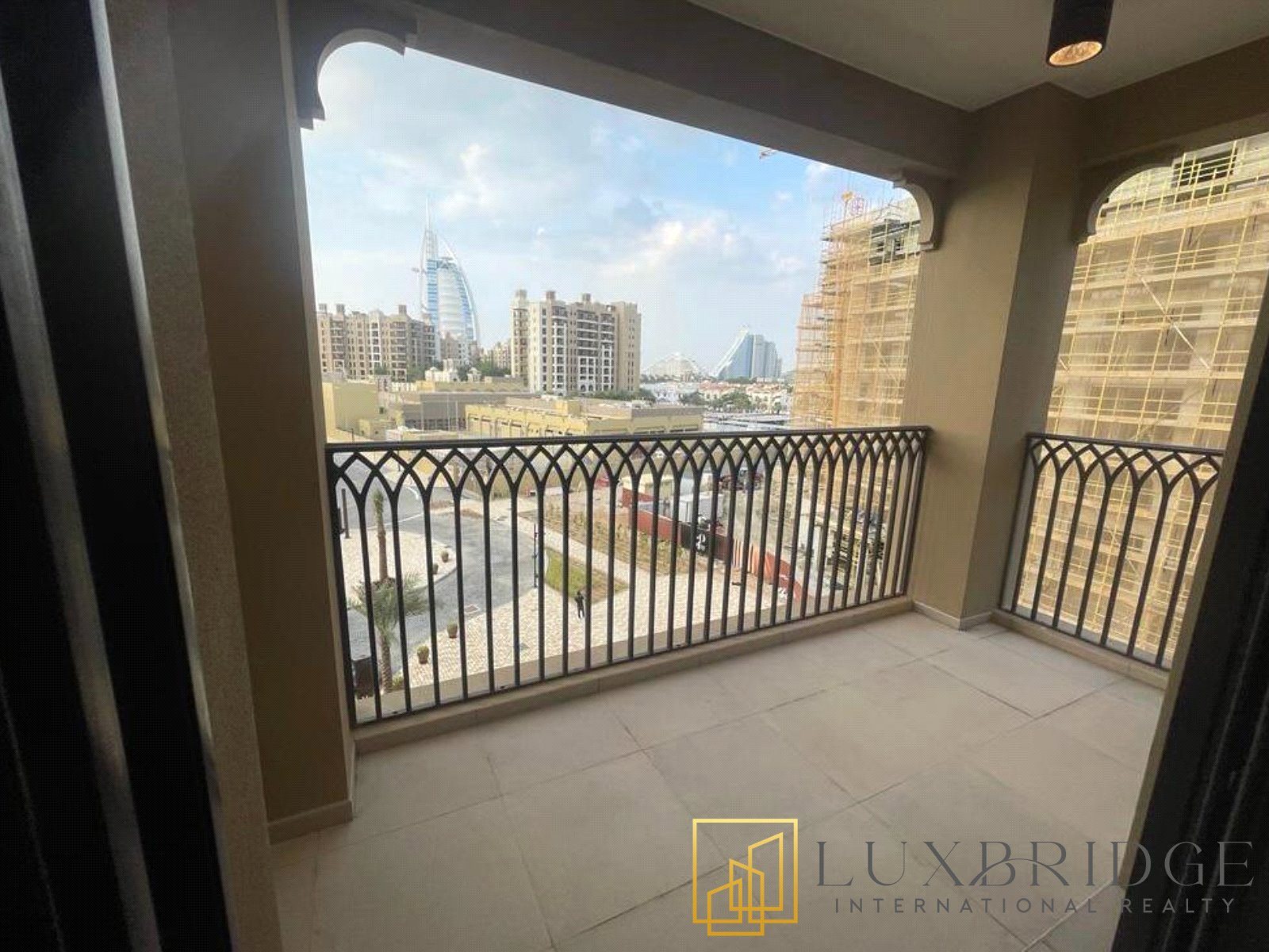2 Bedroom 1098 Sq.Ft. Apartment for Sale in Umm Suqeim, Dubai - 6333100 photo 4