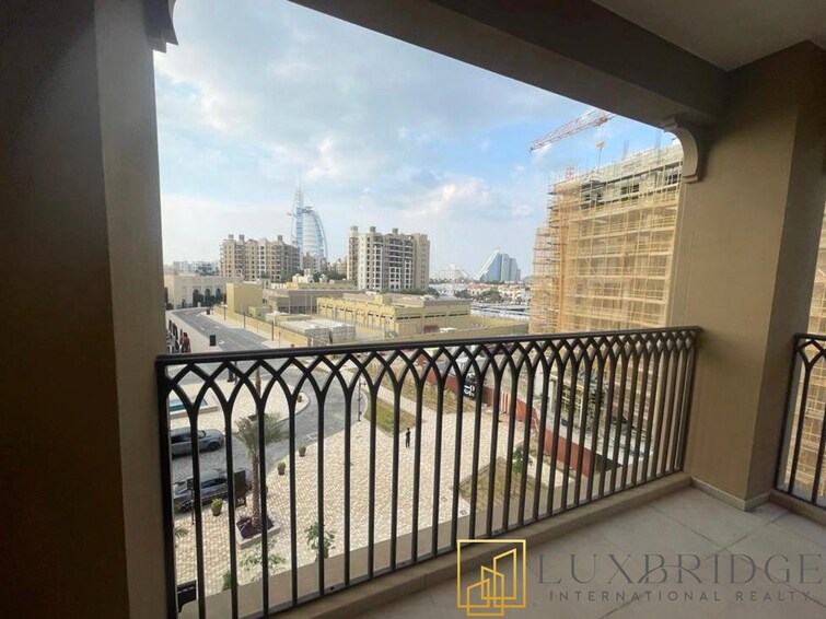 2 Bedroom 1098 Sq.Ft. Apartment for Sale in Umm Suqeim, Dubai - 6333100