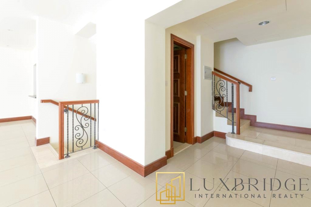 Golden Mile Apartment for Sale, Palm Jumeirah, Dubai